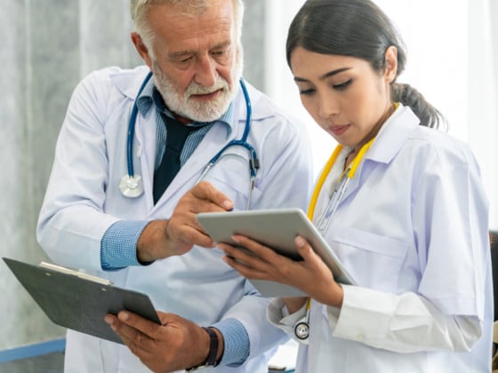 Importance-of-digital-transformation-healthcare-800x600